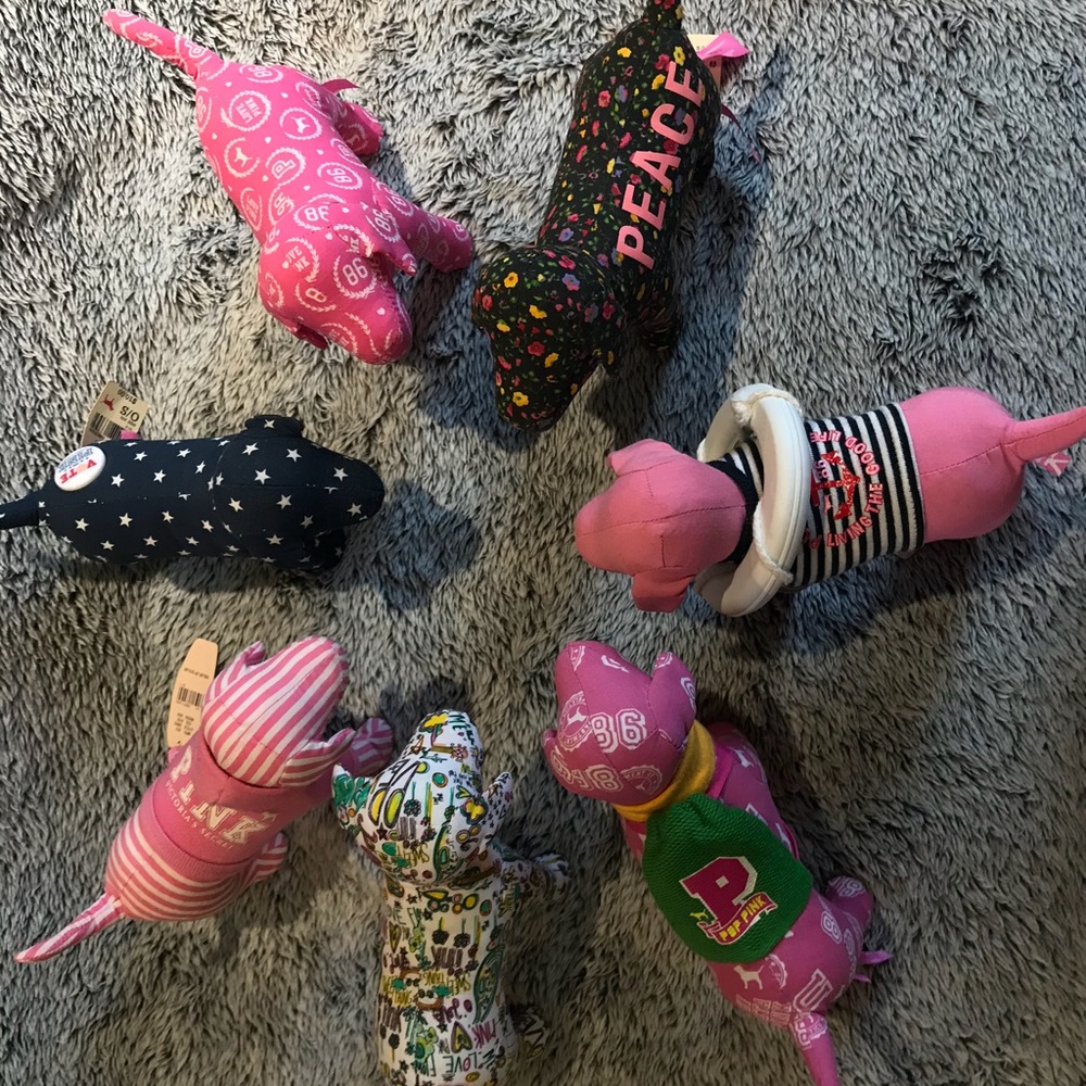 Bundle of 7 Victoria Secret’s PINK dogs
