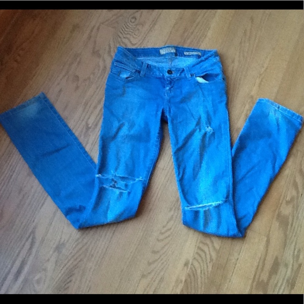 GUESS STARLET  SKINNY  DISTRESSED JEANS