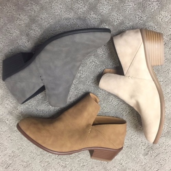 SALE--ONLY 2 LEFT—Most Comfortable Ankle Booties - Picture 2 of 2