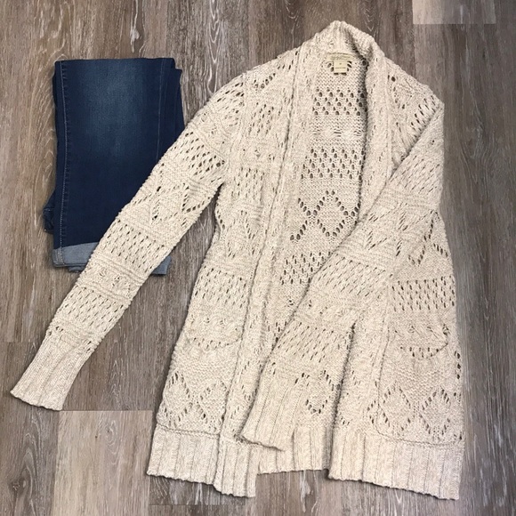 lucky brand live in love