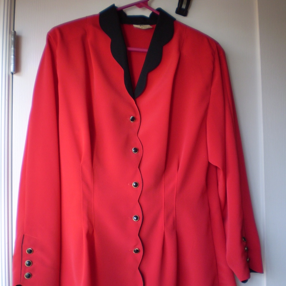 red and black holiday skirt suit, blazer and skirt