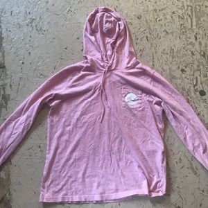 Light pink, vineyard vines sweatshirt