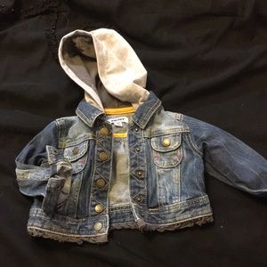 Hooded denim jacket