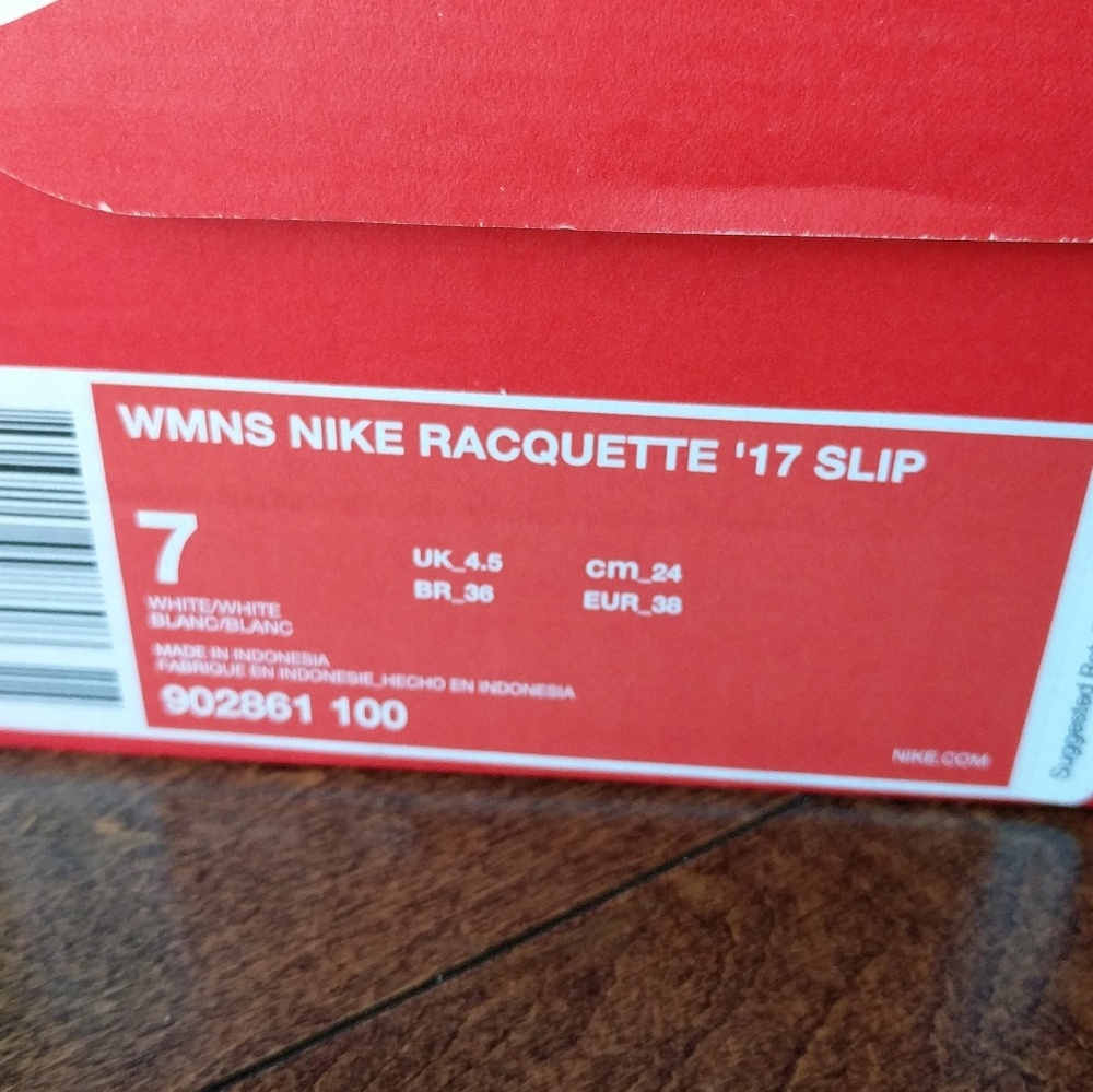 🚫 sold 🚫 Super comfy! Nike Racquette sneakers - Picture 3 of 6