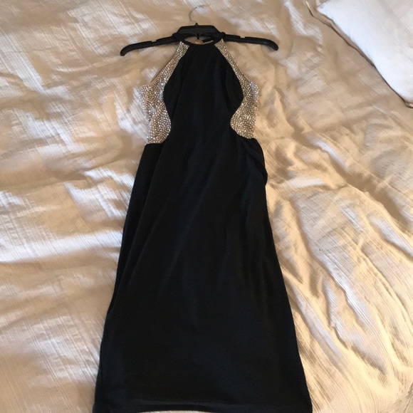 Black wedding/occasion midi body con dress - Picture 3 of 7
