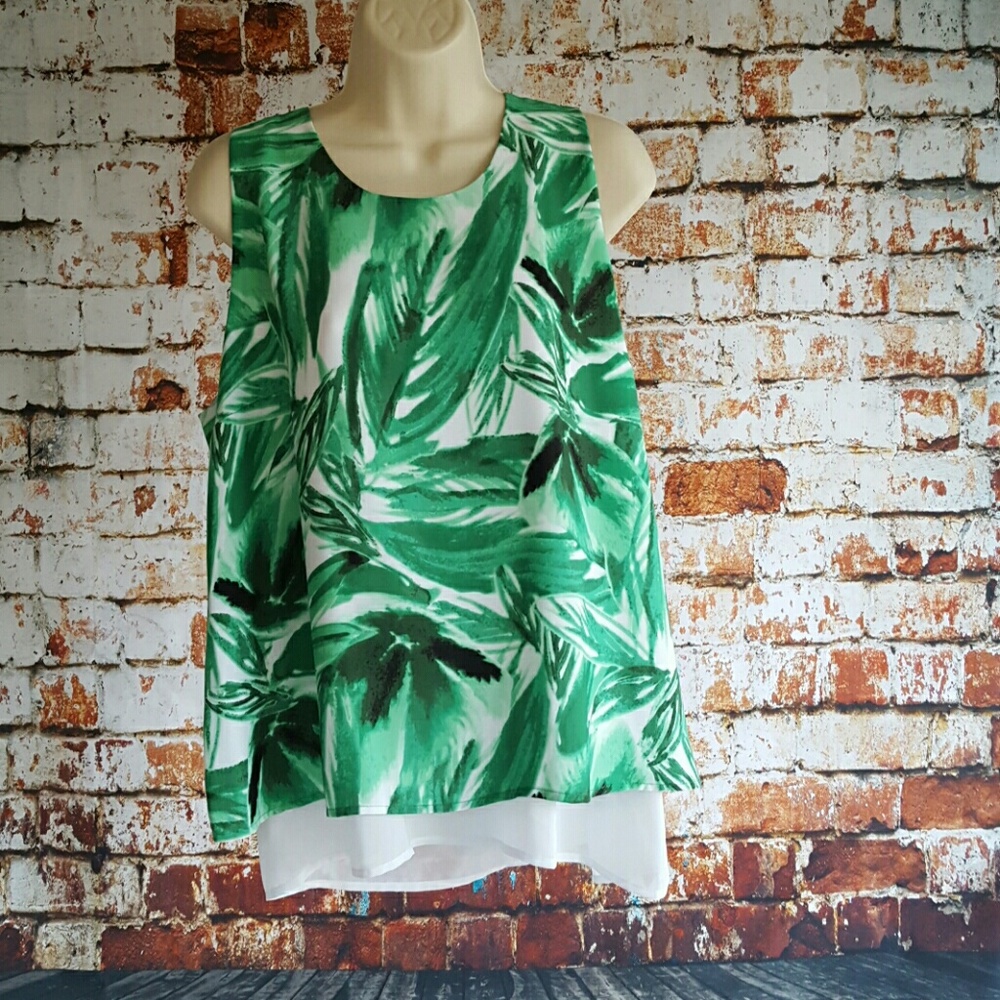 Zac and Rachel palm leaf, sleeveless top