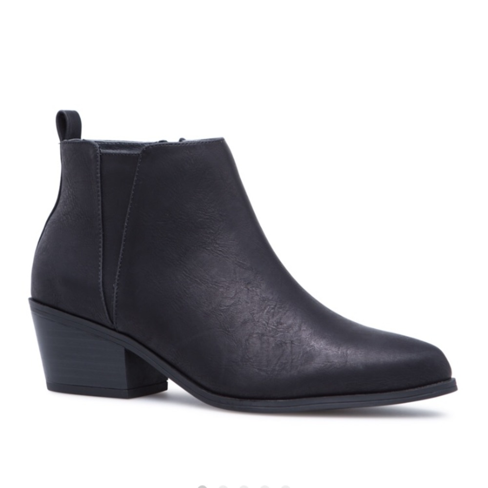 Basic black booties