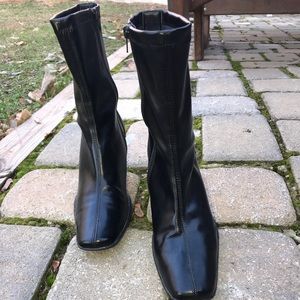 A2 by Aerosoles Black Boots w/ Heels