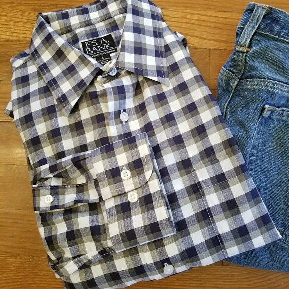 JoS. A. Bank Other - JoS. A. Bank Classic Collection Dress Shirt