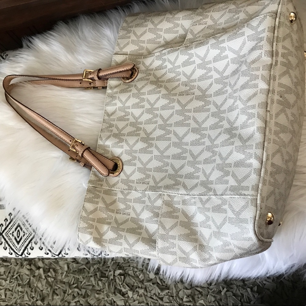 Michael Kors Tote
