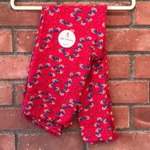 LuLaRoe TC (Tall & Curvy) Leggings