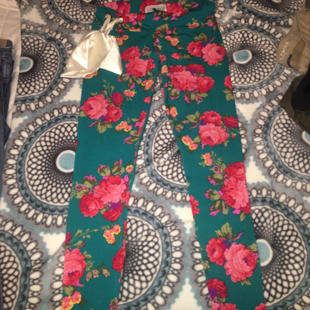Cute booty lounge leggings