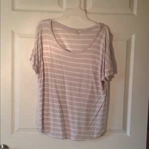 Grey and white stripe Gap short sleeve tee. Large