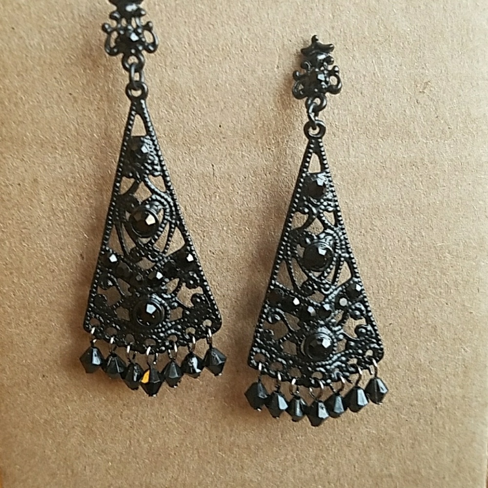FINAL DROP Black beaded dangle earrings (post)