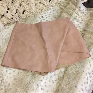 Kendall & Kylie Faux Leather Skort