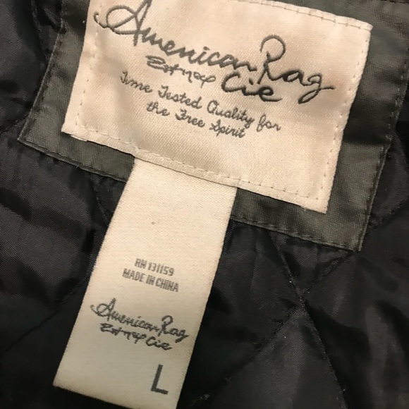 Winter/Fall Jacket - Picture 2 of 2