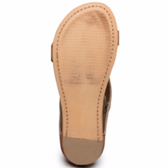 NEW Bed Stu Women's Soto Flat Sandal, Tan Rustic - Picture 3 of 4