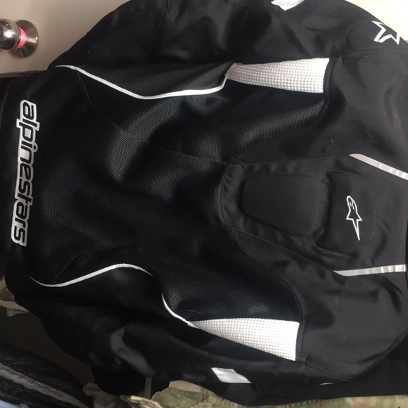 Alpine stars woman’s motorcycle jacket - Picture 2 of 2