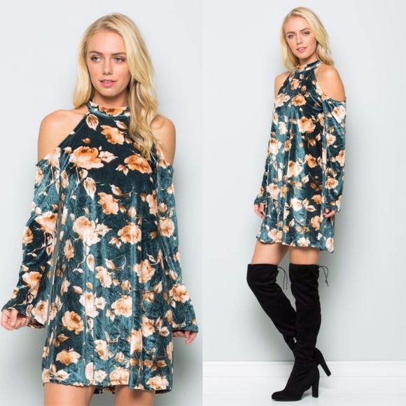 ❤️LAST ONEFloral Velvet Cold Shoulder Halter Dress - Picture 4 of 5