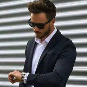 Meet your Posher, Pilou