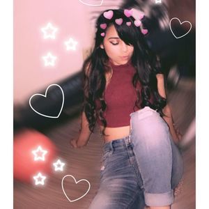 Meet your Posher, Ariana