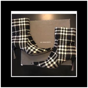 Burberry Donegal Shoenicola bootie