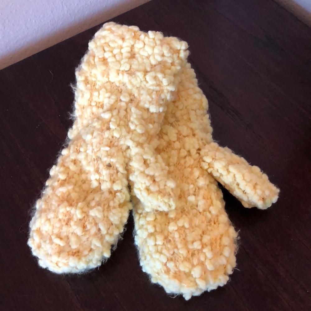 Cozy Yellow Gloves