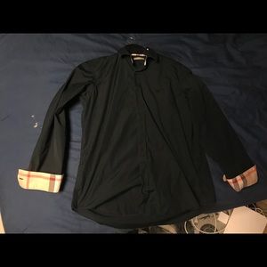 Burberry button up 100% authentic