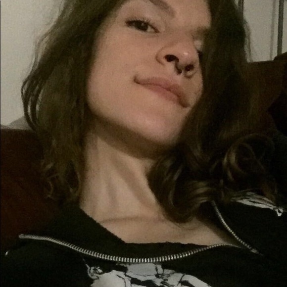 meet the posher💐 - Picture 4 of 7