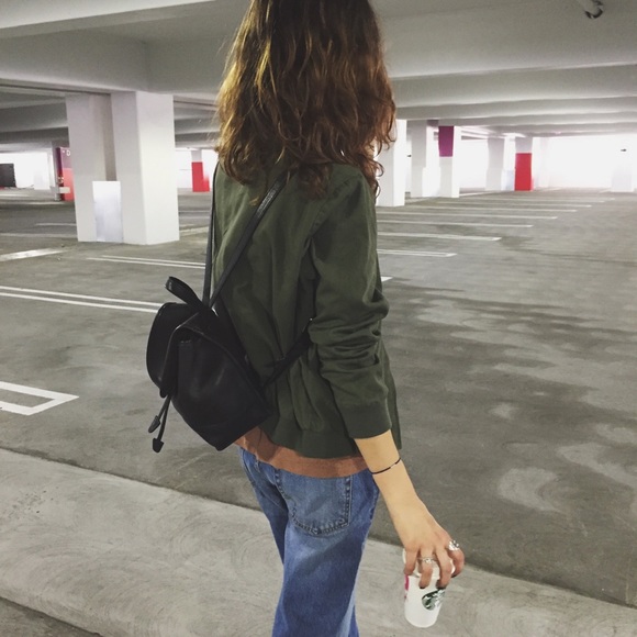 meet the posher💐 - Picture 5 of 7