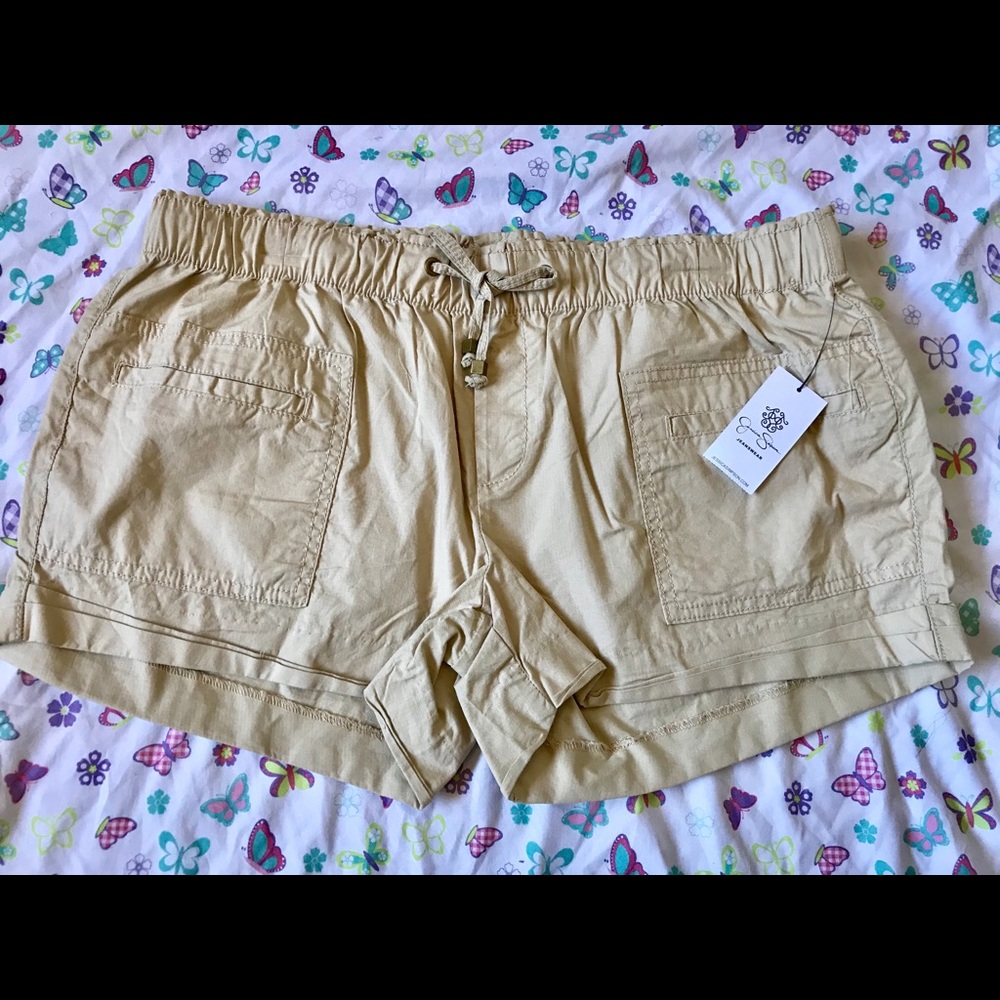NWT~ Jessica Simpson Shorts~ size 30
