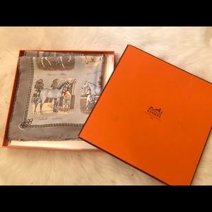 Vintage Hermés Les Robes Pochette Scarf