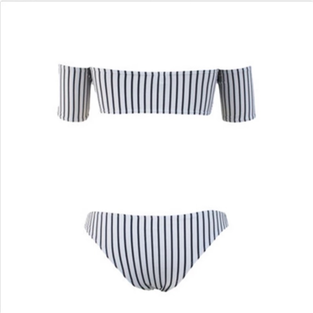 ‘Gabriella’ Striped off the shoulder bikini - Picture 2 of 2