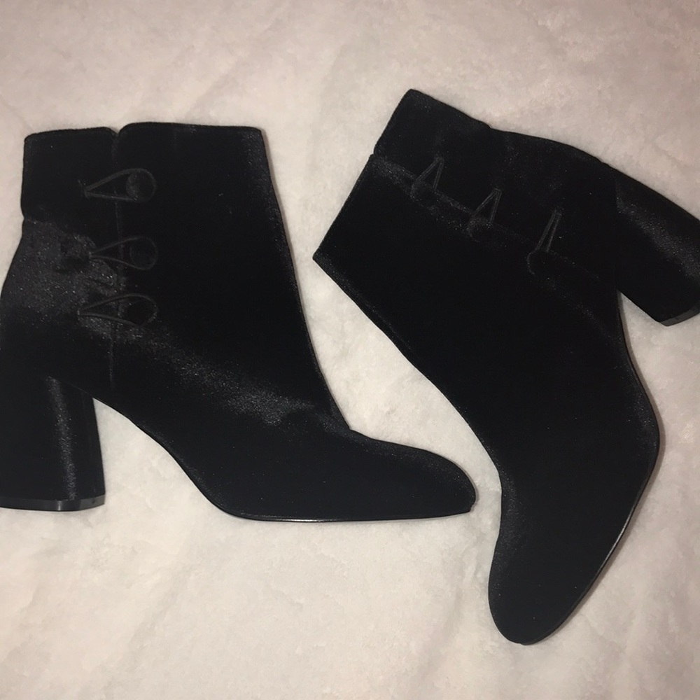 Black Velvet booties