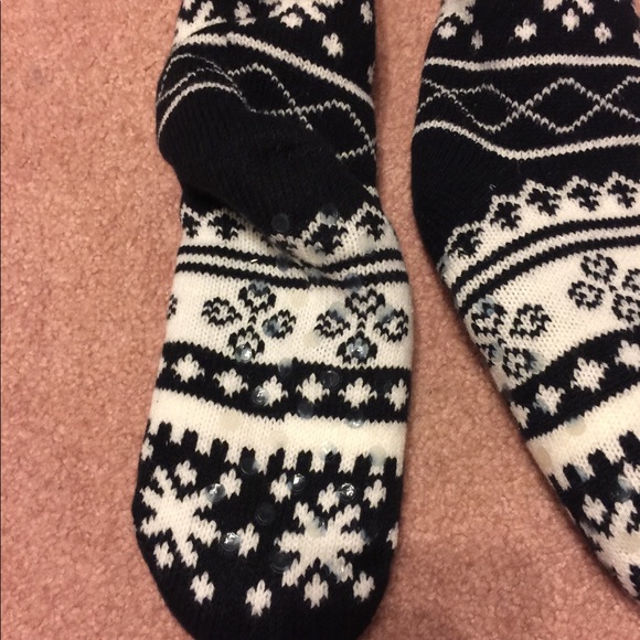 Slipper sock! Black and white. Super cute pattern - Picture 1 of 4