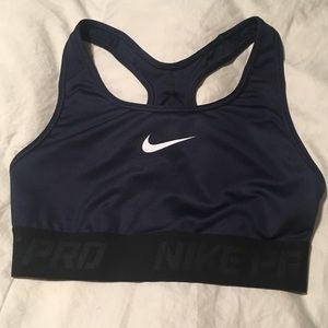 NWOT Nike Sports Bra