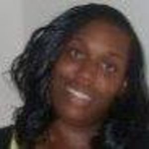 Meet your Posher, Donique