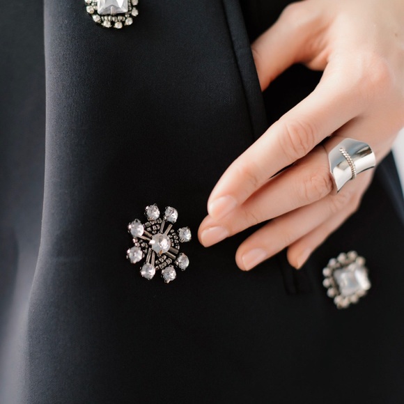 Gorgeous Jewel Skirt - Picture 3 of 7