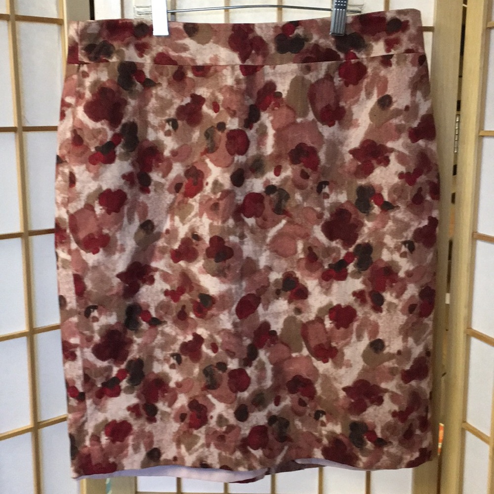 Ann Taylor Floral Pencil Skirt size 10