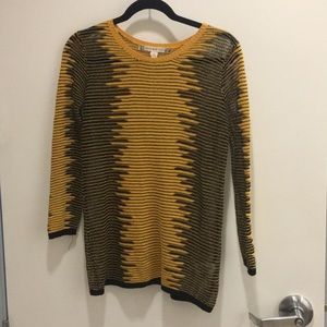 Chelsea & Violet sweater size XS