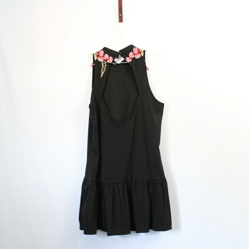 Courtney Little Black Dress - Picture 3 of 6