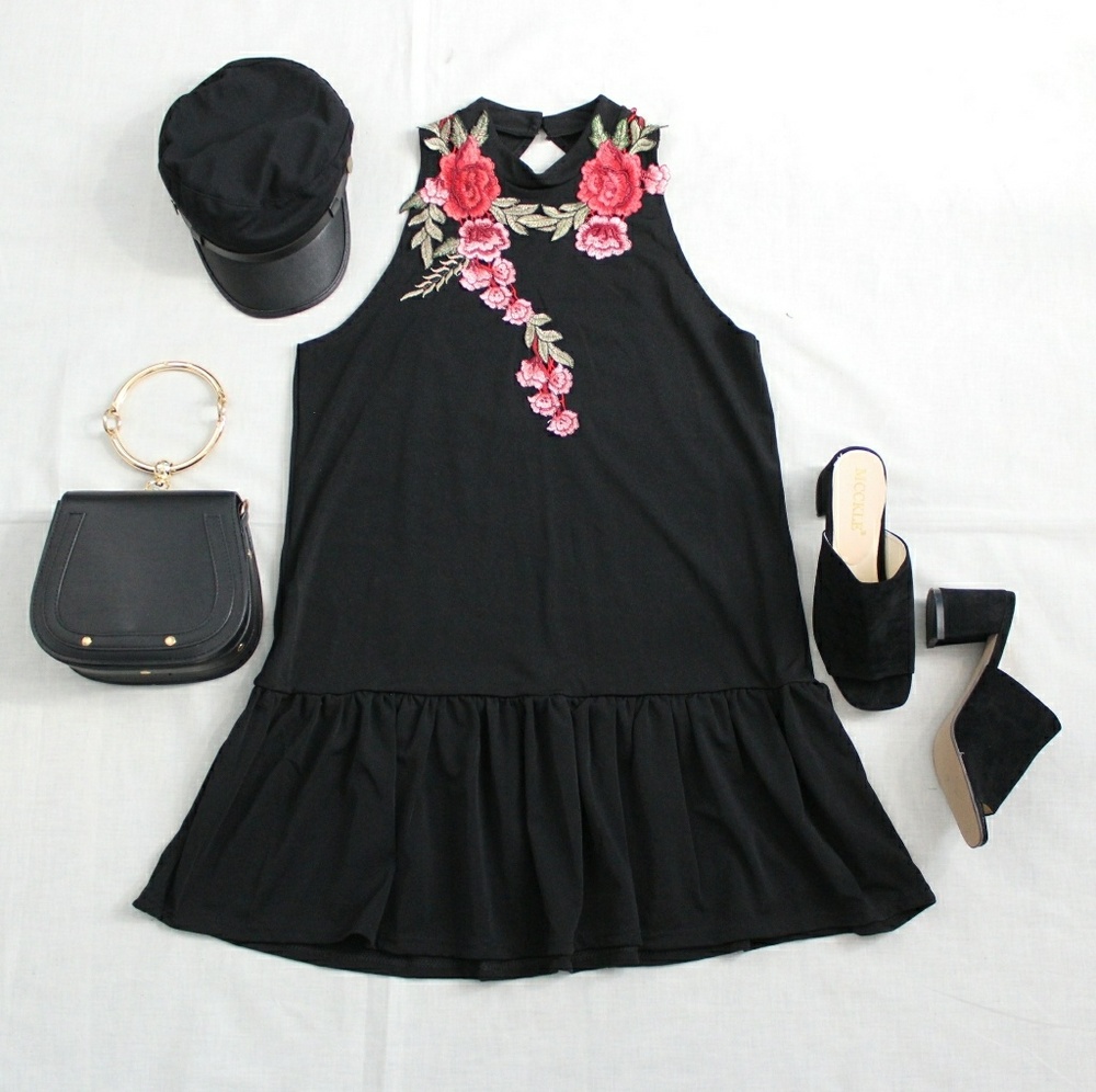 Courtney Little Black Dress - Picture 6 of 6