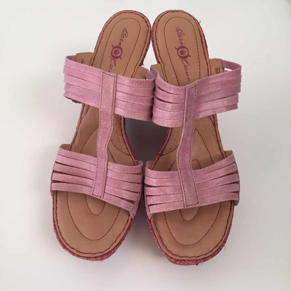 NWOT Pink Born Sandals Size 11