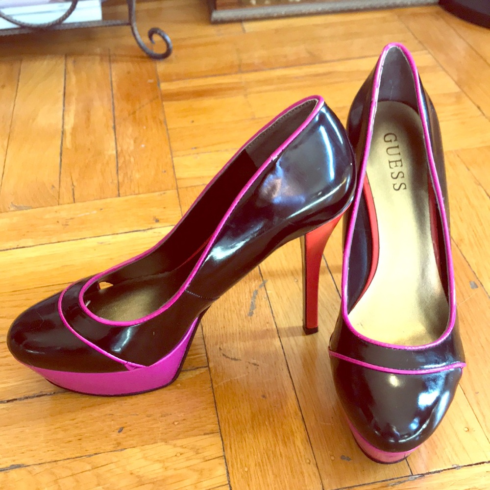 Guess Colorblock Platform Pumps