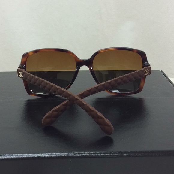Chanel Brown Tortoise Shell Sunglasses