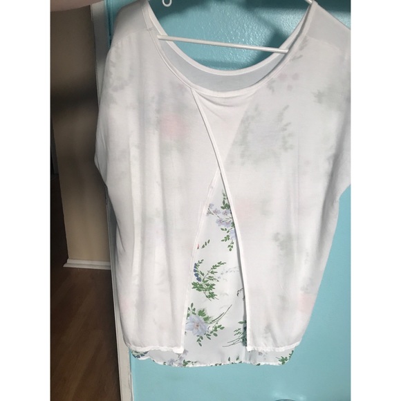 XL New York and company top - Picture 2 of 2