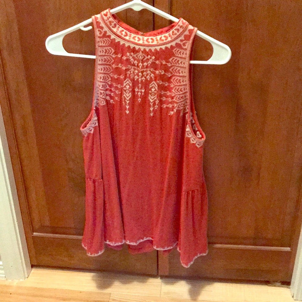Sleeveless Blouse