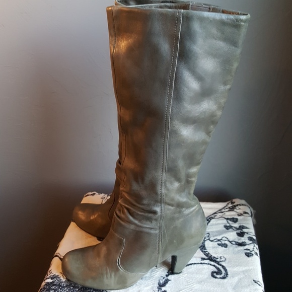 Miz Mooz Shoes - Miz Mooz Soft Gray Leather