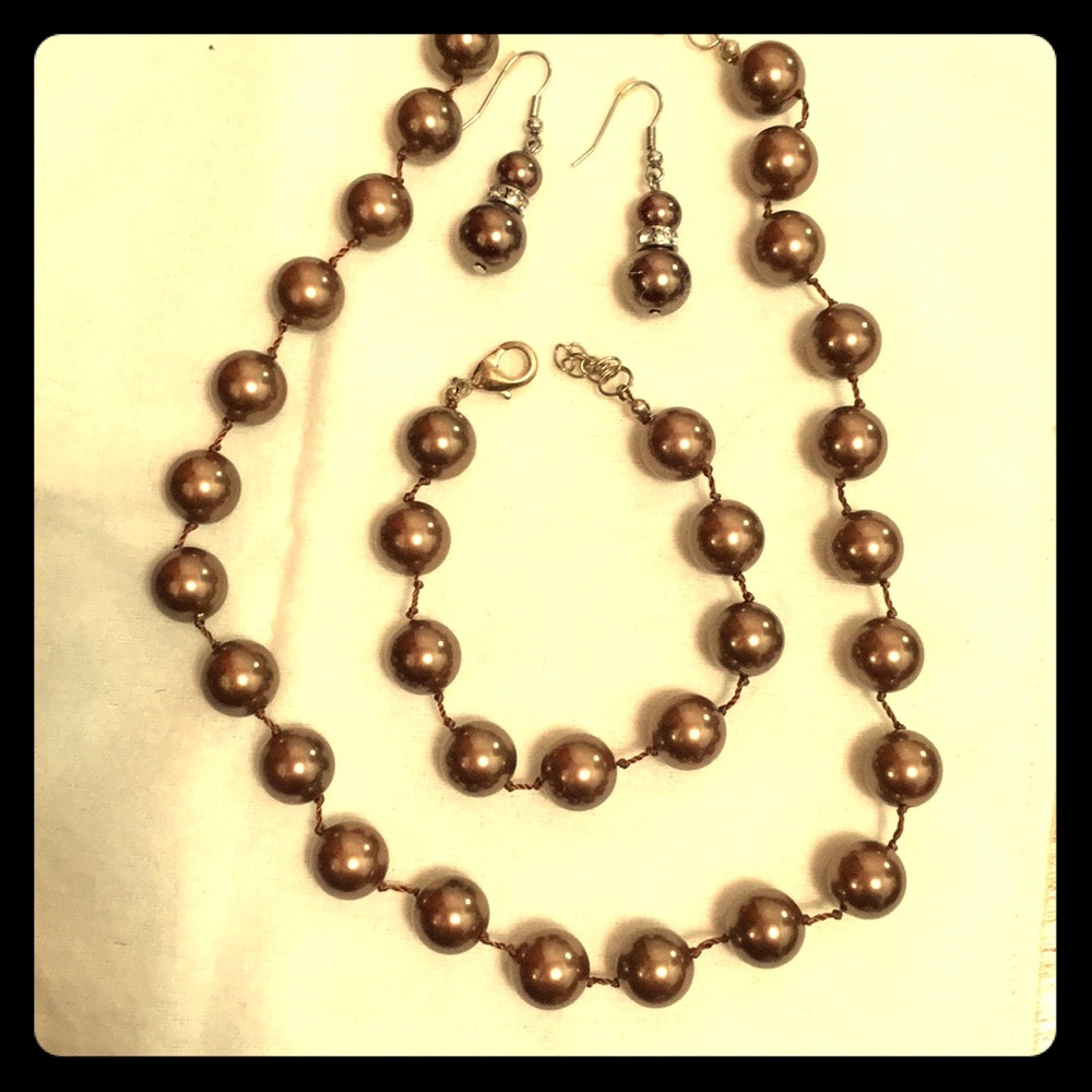 Brown Pearl Set