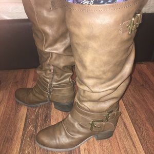 Carlos leather brown boots barely worn knee high
